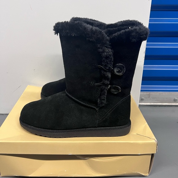 Mossimo Supply Co Black Cozy Winter Boots - Picture 5 of 6